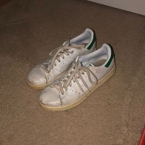 Used Adidas Stan Smiths (size 7)